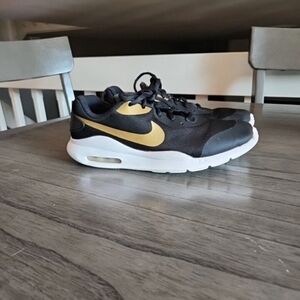 Nike Black and Gold Sneakers